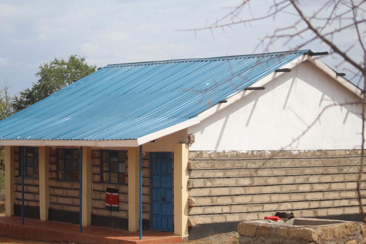 https://tharaka.ngcdf.go.ke/wp-content/uploads/2021/08/Kamutuandu-primary-classrooms.jpg